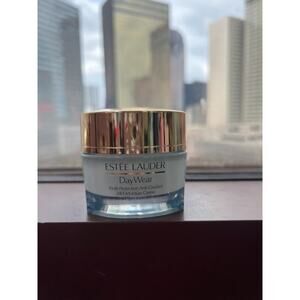 Estée Lauder DayWear Multi-Protection Anti-Oxidant 24H Cream Moisturizer SPF 15